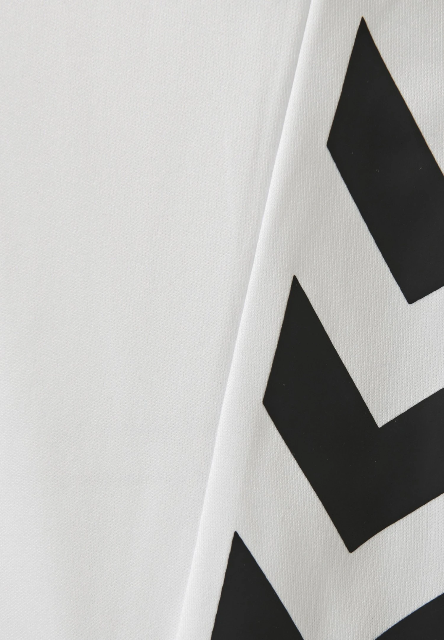 Hummel Pantalón Corto De Deporte - White 7 Hummel Pantalón Corto De Deporte - White - Imagen 7