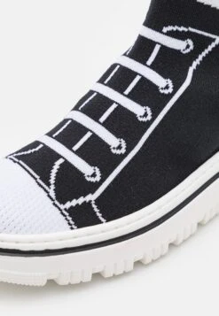 Marni Unisex - Zapatillas Altas - Black/White -ADIDAS PERFORMANCE Ventas 233767a0b7f649aeaea3c8ad15f61a0c