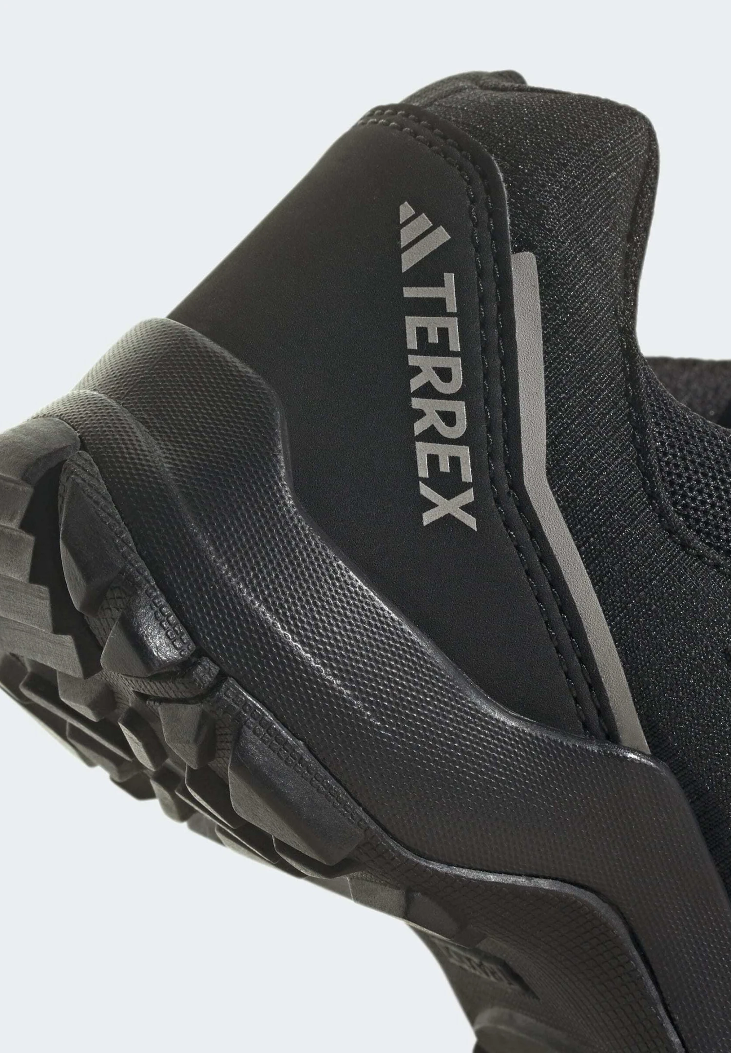 Adidas TERREX Terrex Hyperhiker Low K - Zapatillas De Senderismo - Core Black/Core Black/Grey Five 4 Adidas TERREX Terrex Hyperhiker Low K - Zapatillas De Senderismo - Core Black/Core Black/Grey Five - Imagen 4