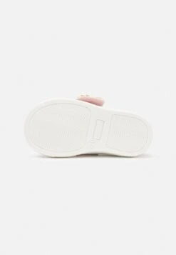 MOSCHINO Zapatos De Bebé - White/Pink/Black -ADIDAS PERFORMANCE Ventas 5c24b7b888ef42b6a48a93fd0c783d41