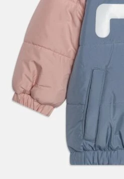 Fila Berkenthin Kids Blocked Padded - Chaqueta De Invierno - Pale Mauve/Infinity 5 Fila Berkenthin Kids Blocked Padded - Chaqueta De Invierno - Pale Mauve/Infinity -ADIDAS PERFORMANCE Ventas 72eb0497f0ef43f6a96142fcecced9e4