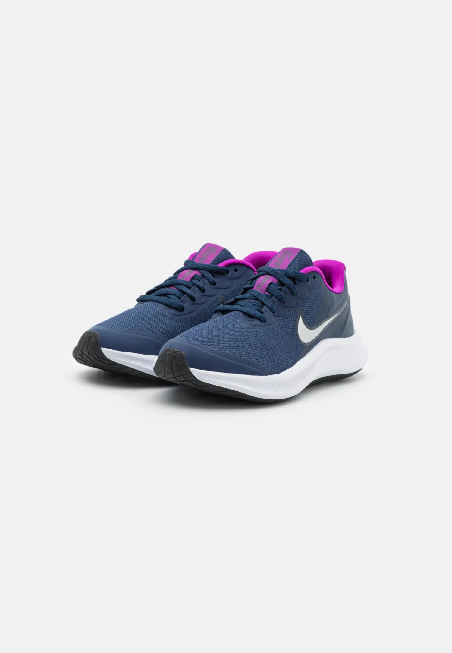 Nike Performance Star Runner 3 Gs Unisex - Zapatillas De Running Neutras - Midnight Navy/Metallic Silver/Vivid Purple 2 Nike Performance Star Runner 3 Gs Unisex - Zapatillas De Running Neutras - Midnight Navy/Metallic Silver/Vivid Purple - Imagen 2