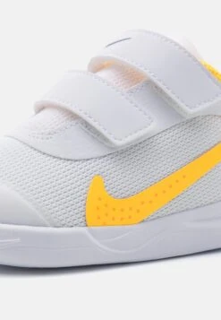 Nike Performance Omni Multi Court Unisex - Zapatillas De Running Neutras - White/Citron Pulse/Coral Chalk/Sea Coral -ADIDAS PERFORMANCE Ventas aae1b84abb6e40d99a980a483a65e92d