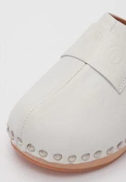 MM6 Maison Margiela Zuecos - Ivory -ADIDAS PERFORMANCE Ventas b70aaf1a1d074502aa4630d3e0ebadf8