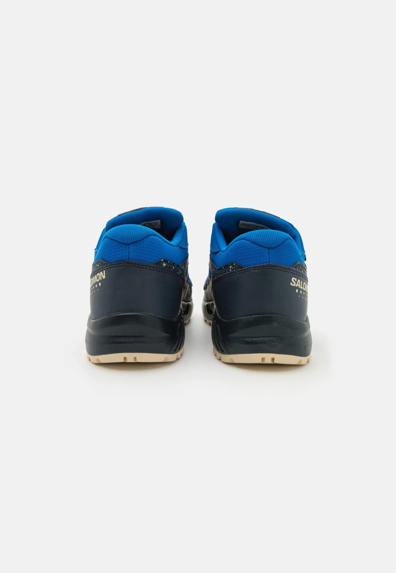 Salomon Outway Cswp Junior Unisex - Zapatillas De Senderismo - Lapis Blue/Carbon/Bleached Sand 3 Salomon Outway Cswp Junior Unisex - Zapatillas De Senderismo - Lapis Blue/Carbon/Bleached Sand - Imagen 3