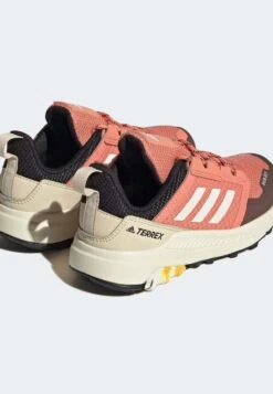 ADIDAS PERFORMANCE Terrex Trailmaker R.Rdy Unisex - Zapatillas De Senderismo - White Coral Gold Coloured -ADIDAS PERFORMANCE Ventas e438c60291134e8588e086ee1d929979