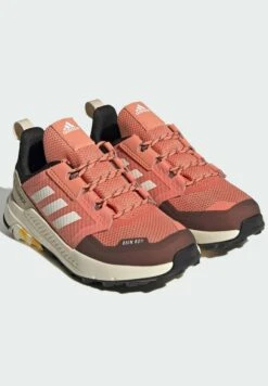ADIDAS PERFORMANCE Terrex Trailmaker R.Rdy Unisex - Zapatillas De Senderismo - White Coral Gold Coloured -ADIDAS PERFORMANCE Ventas ea155117ec7e435a83fd1fa7f357ae5d